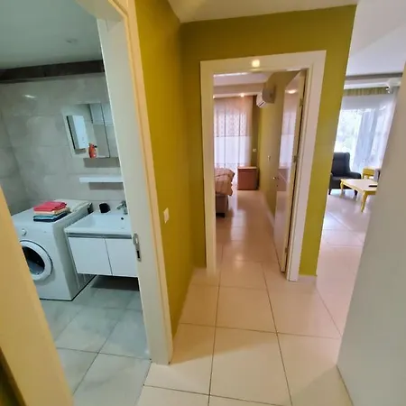 Apartament 5 Stars Compound With Private Garden, Near The Sea Alanya