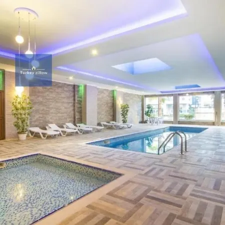 דירה 5 Stars Compound With Private Garden, Near The Sea אלאניה